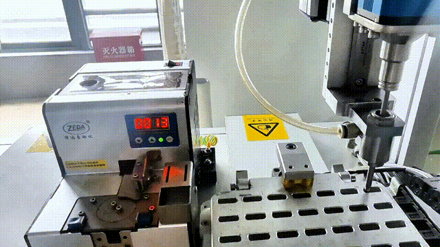 60142e8eb1452023f015846faa9a0e37_raw.gif